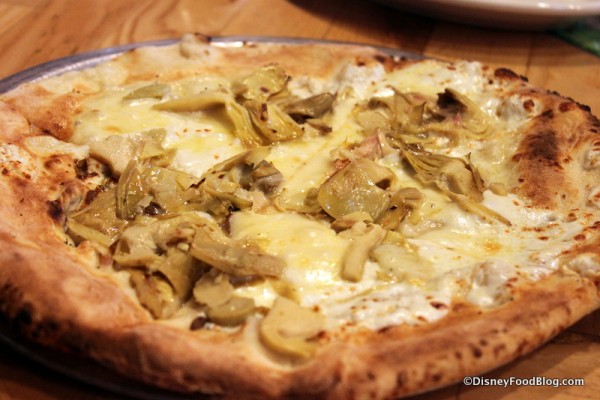 Carciofi-Pizza-Via-Napoli-600x400.jpg