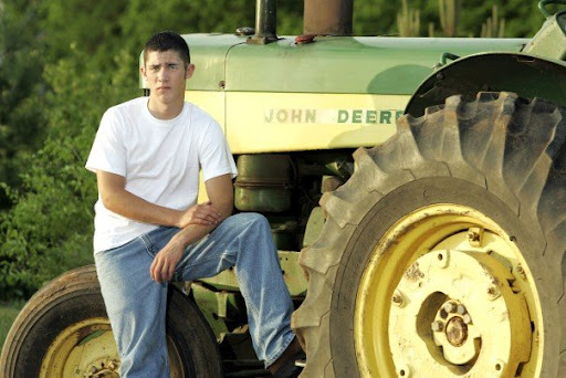 tractor.jpg
