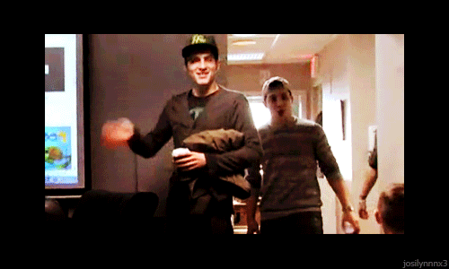 tumblr_ln40poJBvb1qa4llno1_500.gif