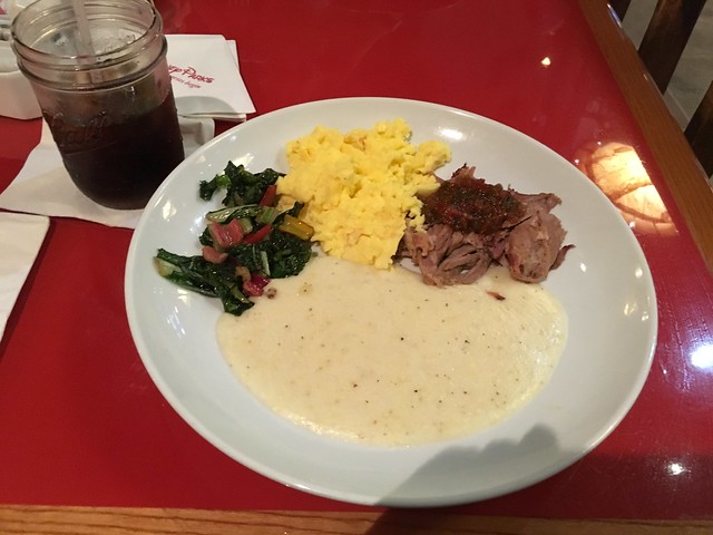 24802017210_1cc7305e5e_z.jpg