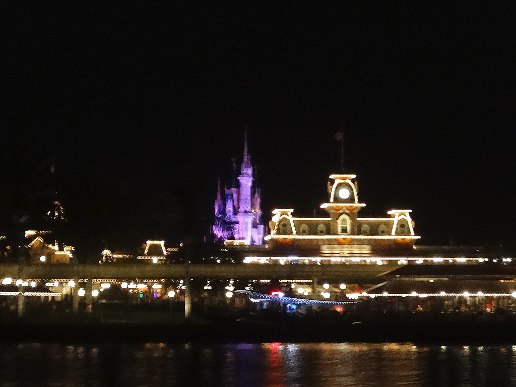 25126876883_360c95e37b_b.jpg
