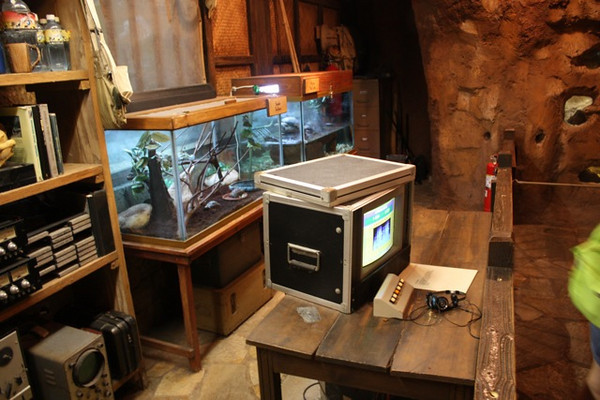 643606437_4LeS9-M.jpg