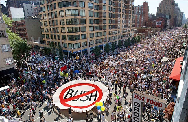 30protest_slide01.jpg