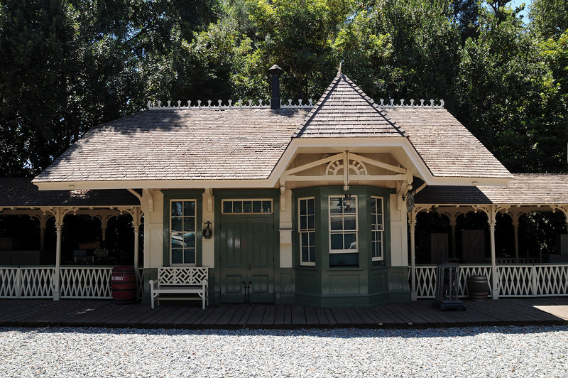 354176639_385XF-L.jpg