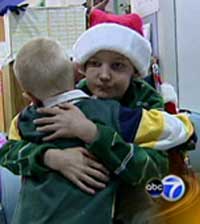 wls_121405_hug200.jpg