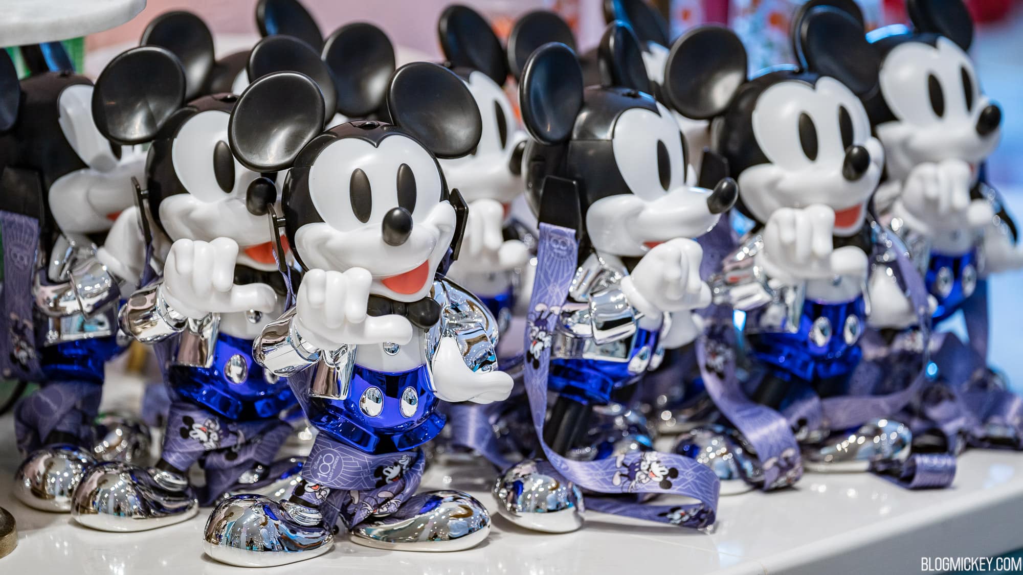 disney100-mickey-sipper-confectionery-1.jpg