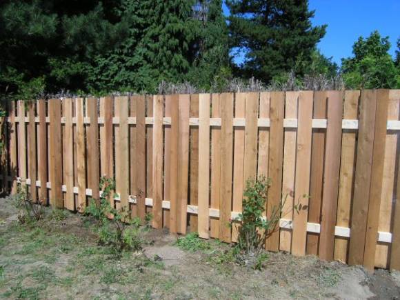 good-neighbor-cedar-fence-2.jpg