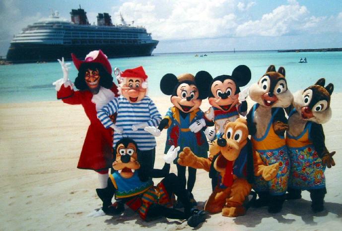689_DCLcharactersbeach.JPG