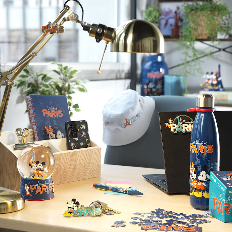 2_DisneylandParisMerchanchandise.jpeg