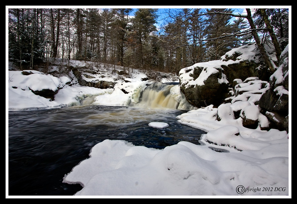 Lockes-Falls-01-17-02cr-XL.jpg