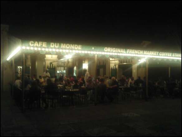 Cafe_du_Monde_1.jpg