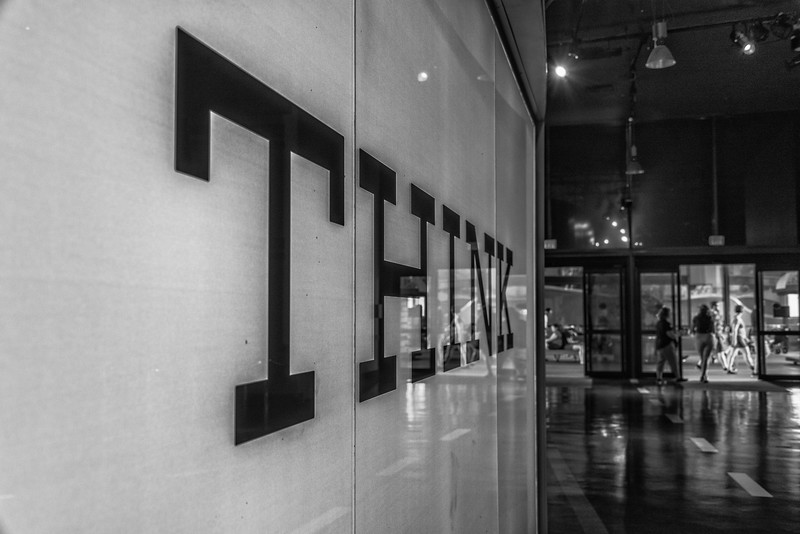 DSC_5053MONO-L.jpg