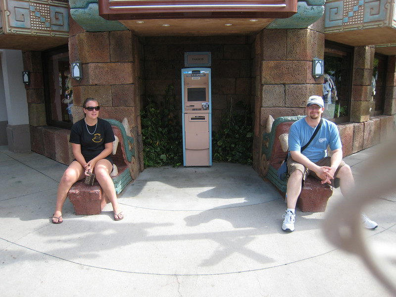 322962100_onF6h-L.jpg