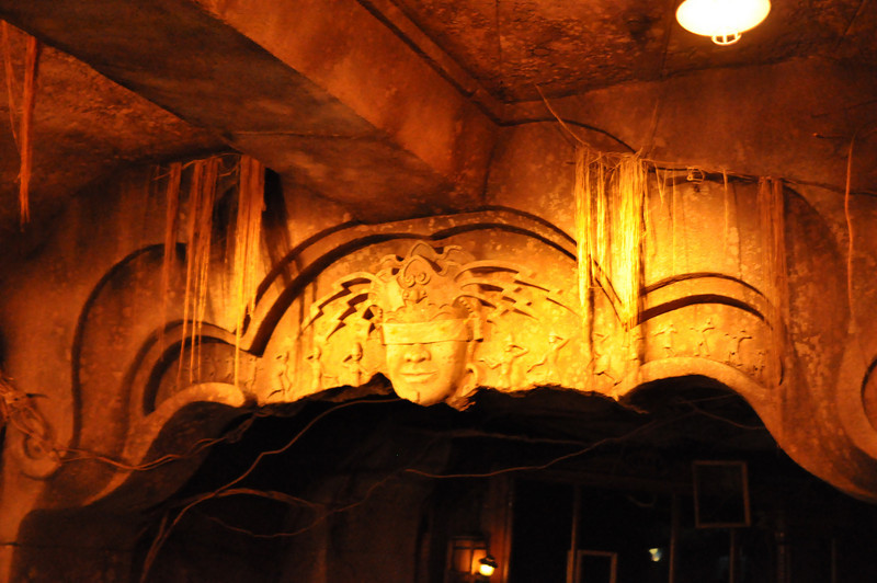 600309302_EbbPb-L.jpg