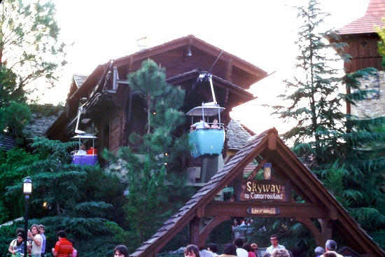 Fantasyland-Skyway.jpg