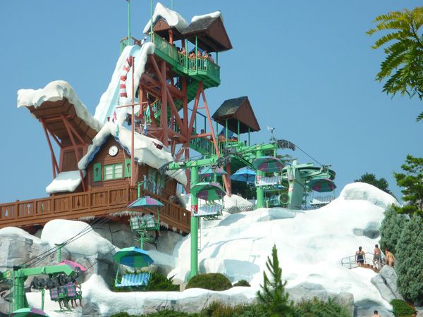 blizzardbeach0311.jpg