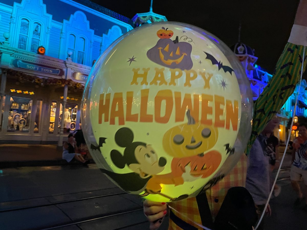 halloween balloons