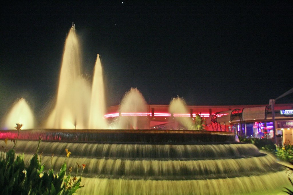1368141880_d50bcbda91_b.jpg