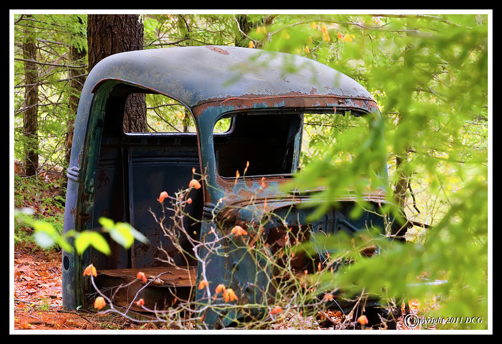 Old-Truck-05-16-01cr-XL.jpg