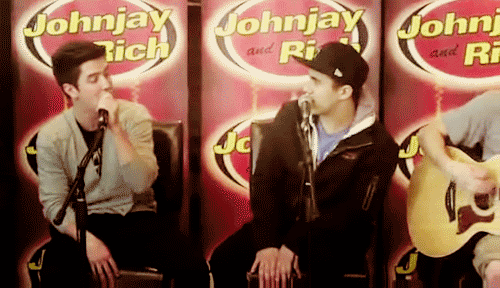 tumblr_lucmmgK3Us1qm7t0go1_500.gif
