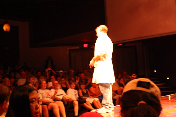 600560429_N8qA5-M.jpg
