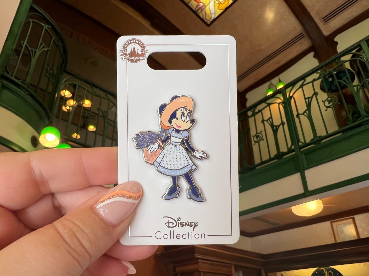 lavender minnie pin 1