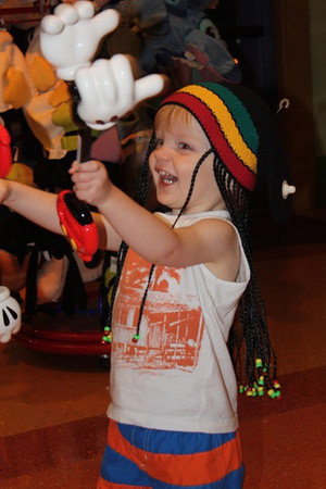 643601519_Jr67E-M.jpg