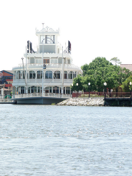 1008060340_7HR6q-L.jpg