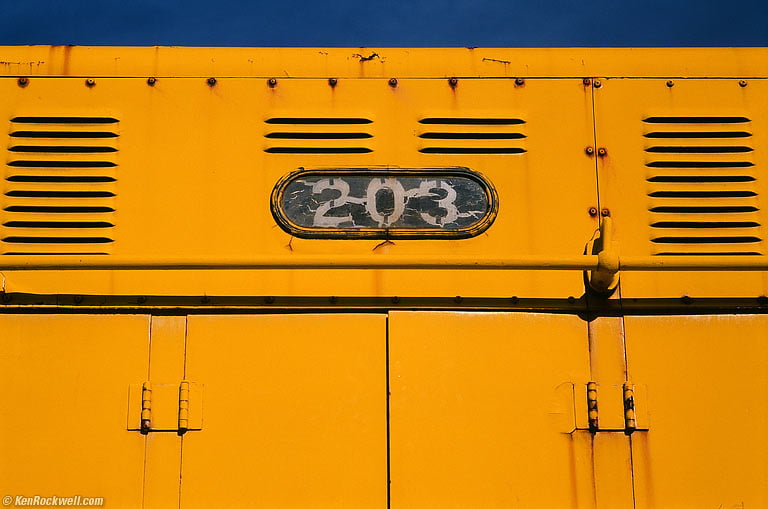 91650015-203.jpg