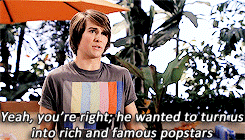 tumblr_mnfak9ucqm1rdgf9po5_r2_250.gif