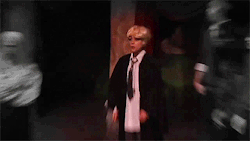 tumblr_lop5hsfW5n1ql3g4mo7_r1_250.gif