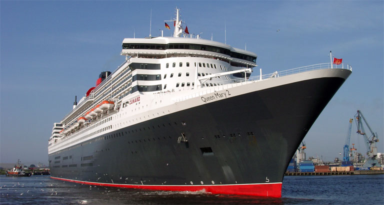 Queen_Mary_2_05_KMJ.jpg