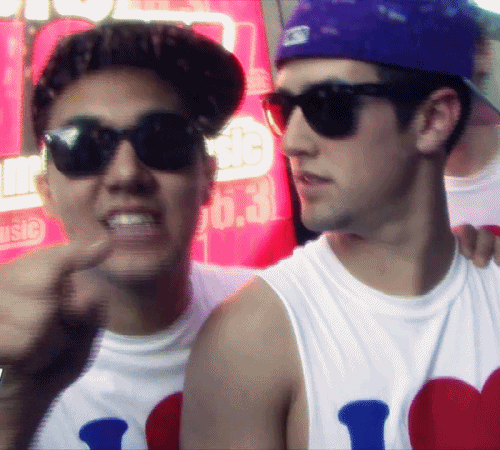 tumblr_lxvj4p2tfQ1r7q0d0o1_500.gif