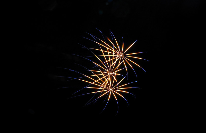 325987927_GDKVF-L.jpg