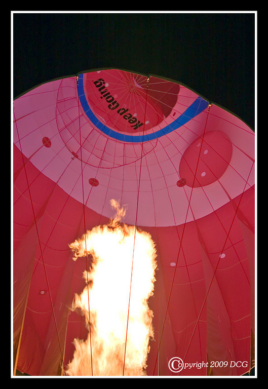 609717725_mit4N-XL.jpg
