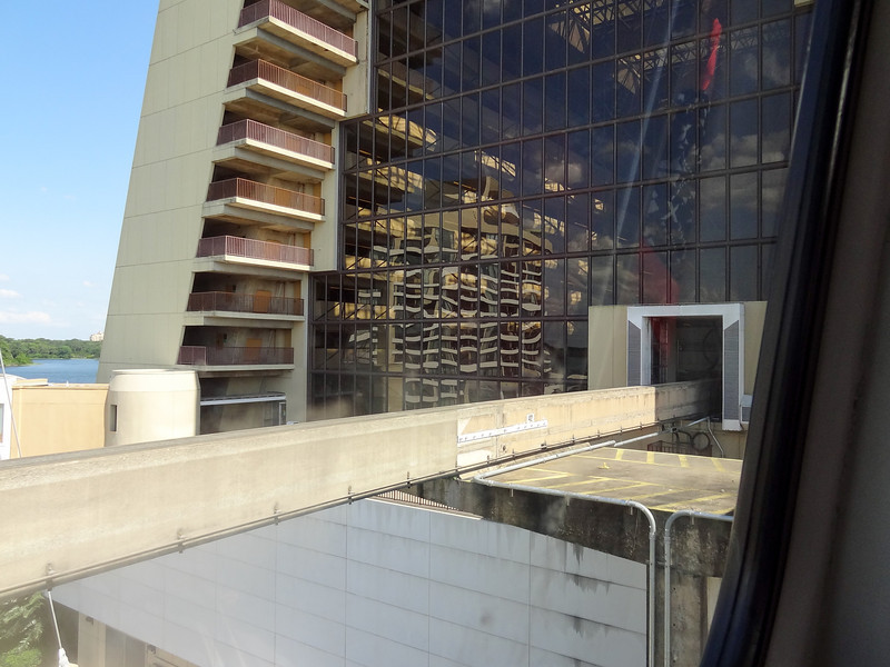DSC01864-L.jpg