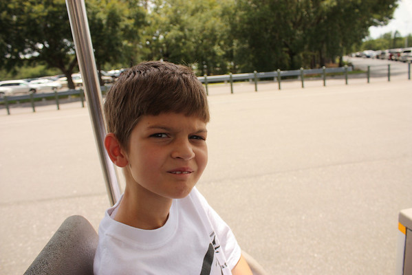 577104970_rZopD-M.jpg