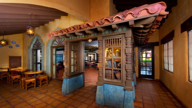 tortuga-tavern-003.jpg