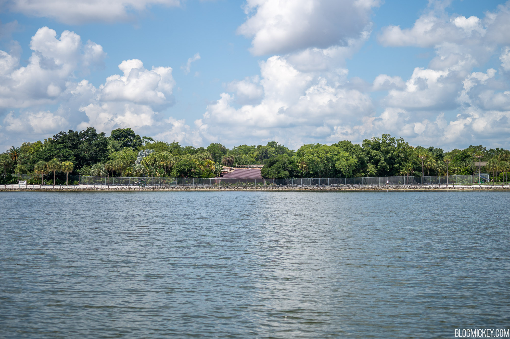 polynesian-village-luau-cove-demolition-3.jpg