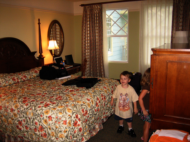 bedroom_b.jpg