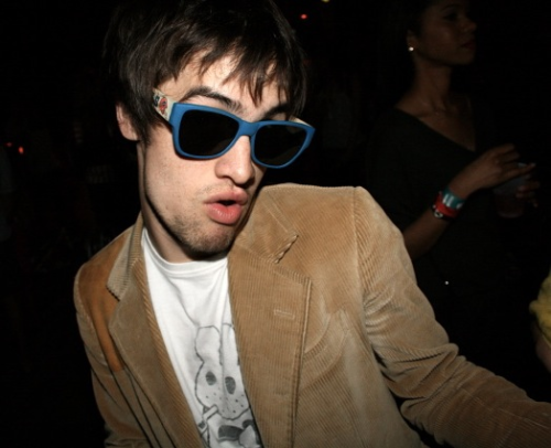 tumblr_l9qintTy2r1qacd9uo1_500.png