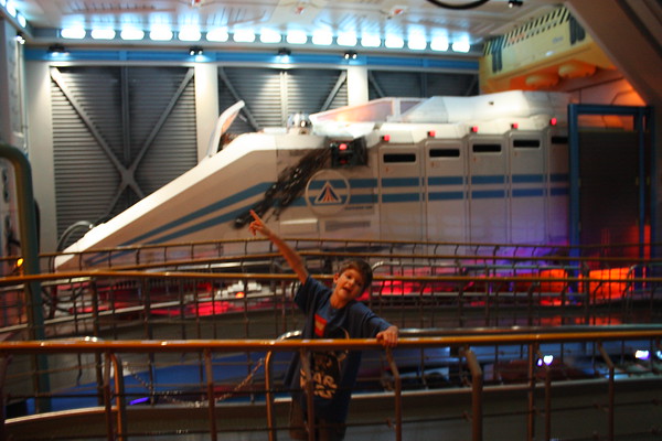 531187189_JFjQ2-M.jpg