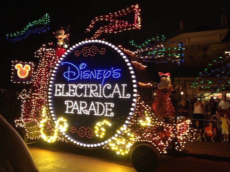 monday_mickey_parade.jpg