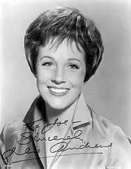 186px-Julie_Andrews_-_portrait.jpg