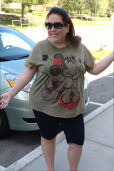 1088784376_YD368-L.jpg