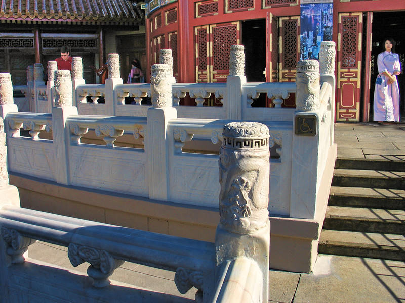 China9112-L.jpg