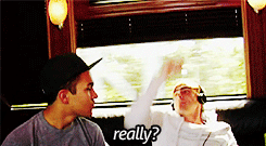 tumblr_luotv8kEEN1qj4gp2o5_r2_250.gif