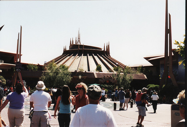 412361368_NXtBz-M.jpg