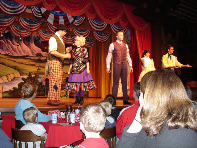 Hoop-Dee-Doo-Musical-Revue.jpg