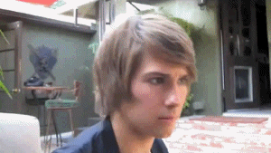 tumblr_l8z1yjqUkD1qa5yc1.gif